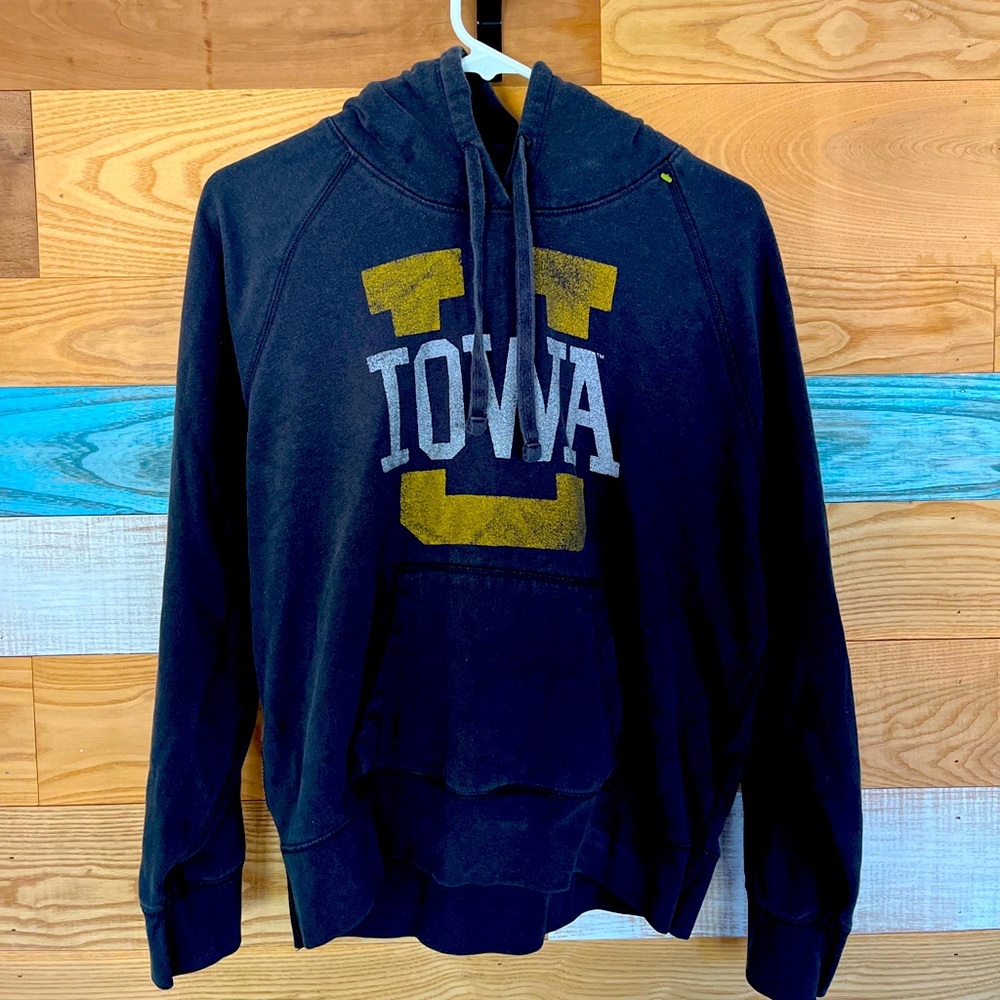 Iowa Hawkeyes Vintage Hoodie Large
